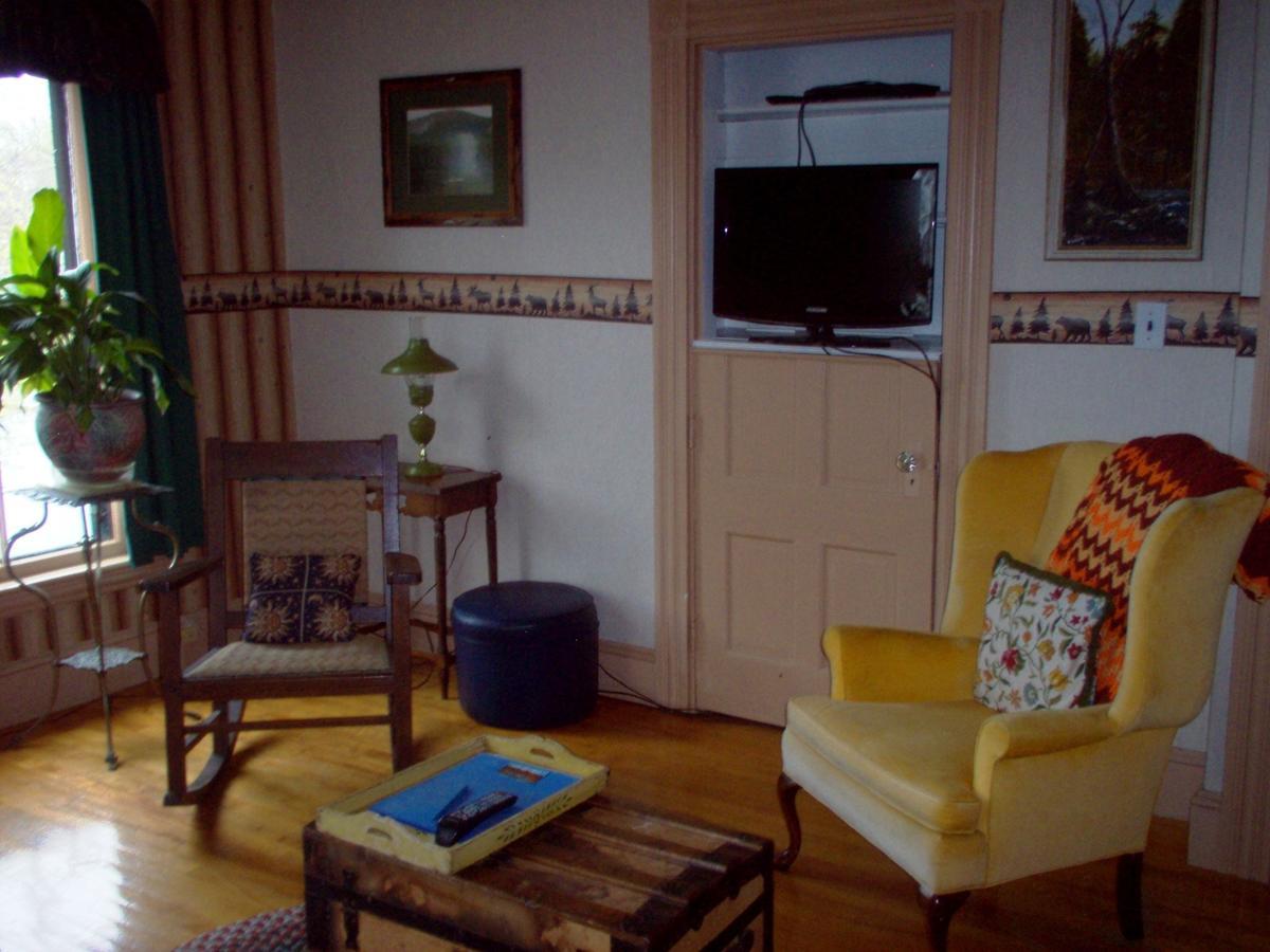 Parks Edge Inn Millinocket Dış mekan fotoğraf